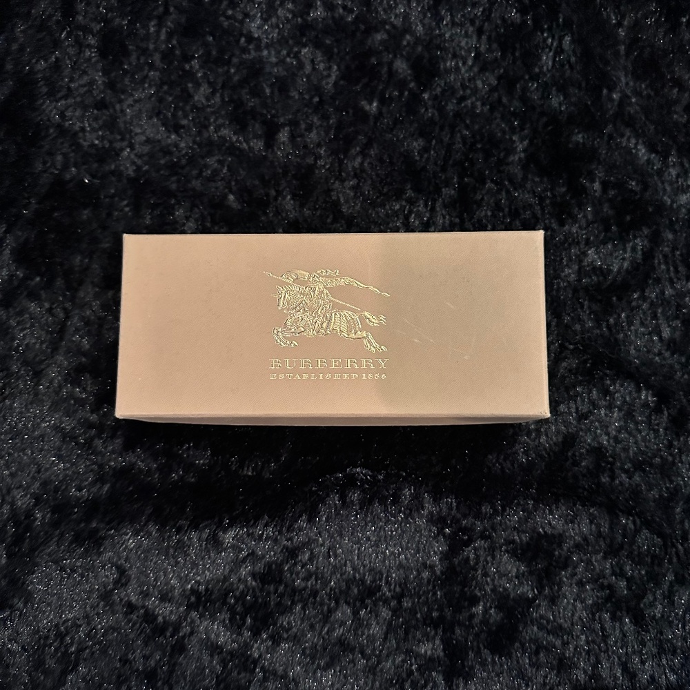 Burberry Sunglasses Box